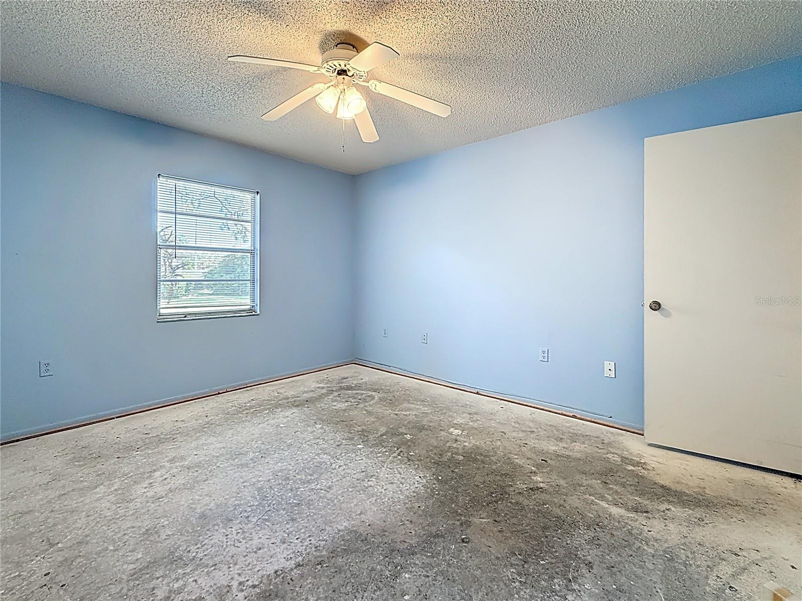 Image 14 of 41 For 2188 Corinne Court S A