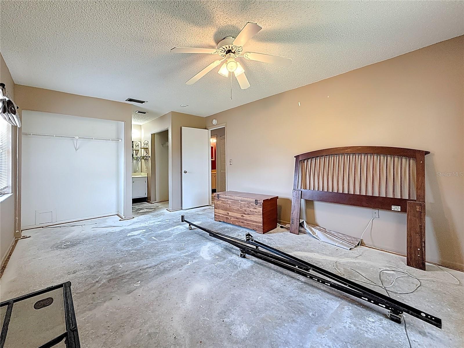 Image 18 of 41 For 2188 Corinne Court S A