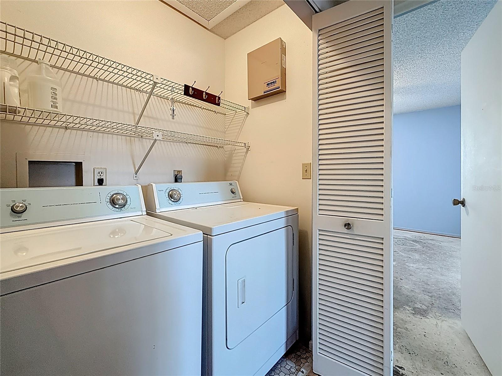 Image 23 of 41 For 2188 Corinne Court S A