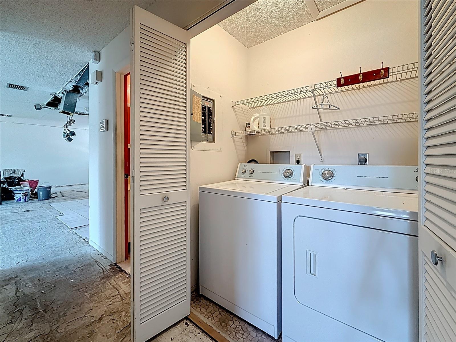 Image 24 of 41 For 2188 Corinne Court S A