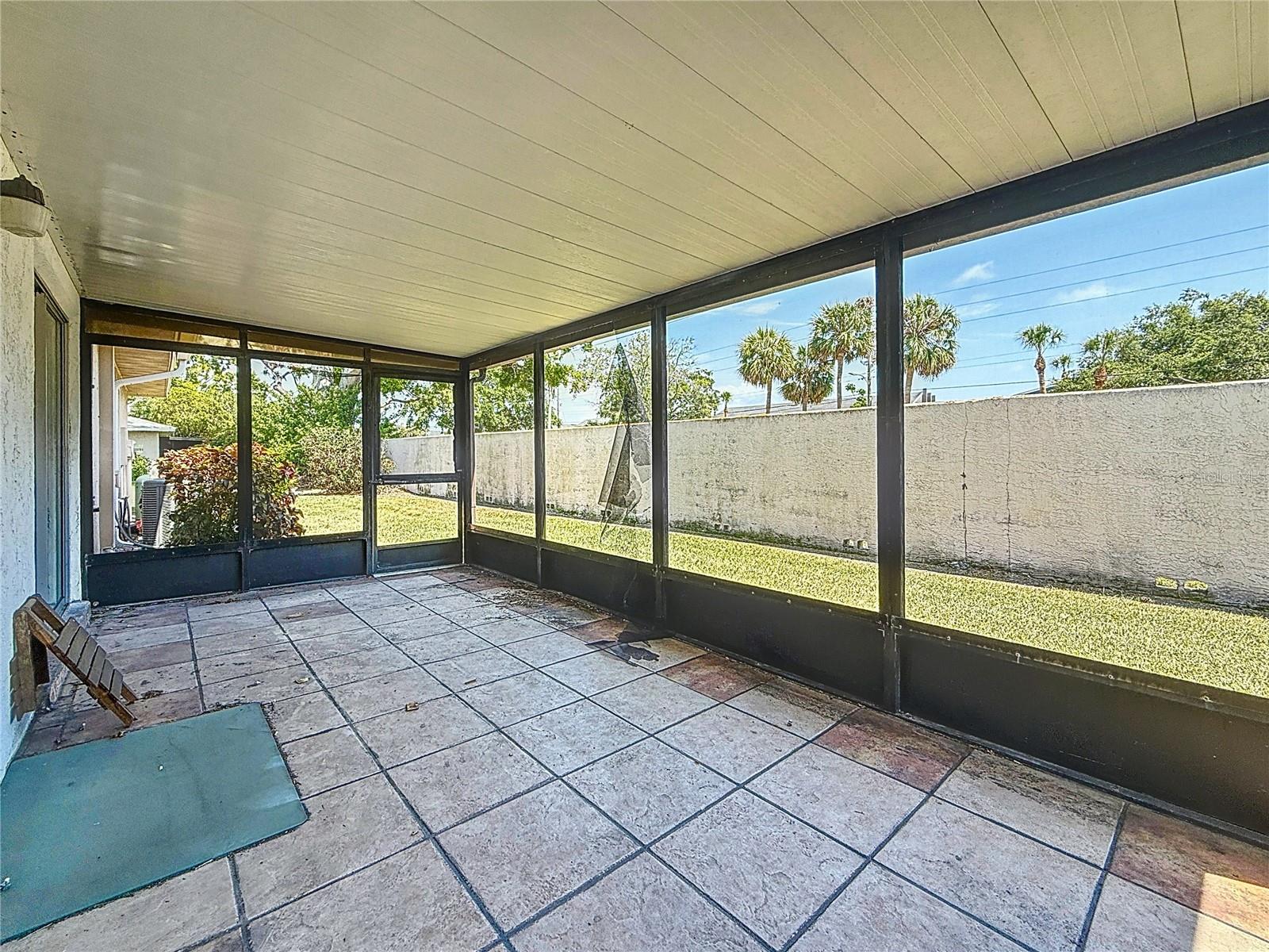 Image 25 of 41 For 2188 Corinne Court S A