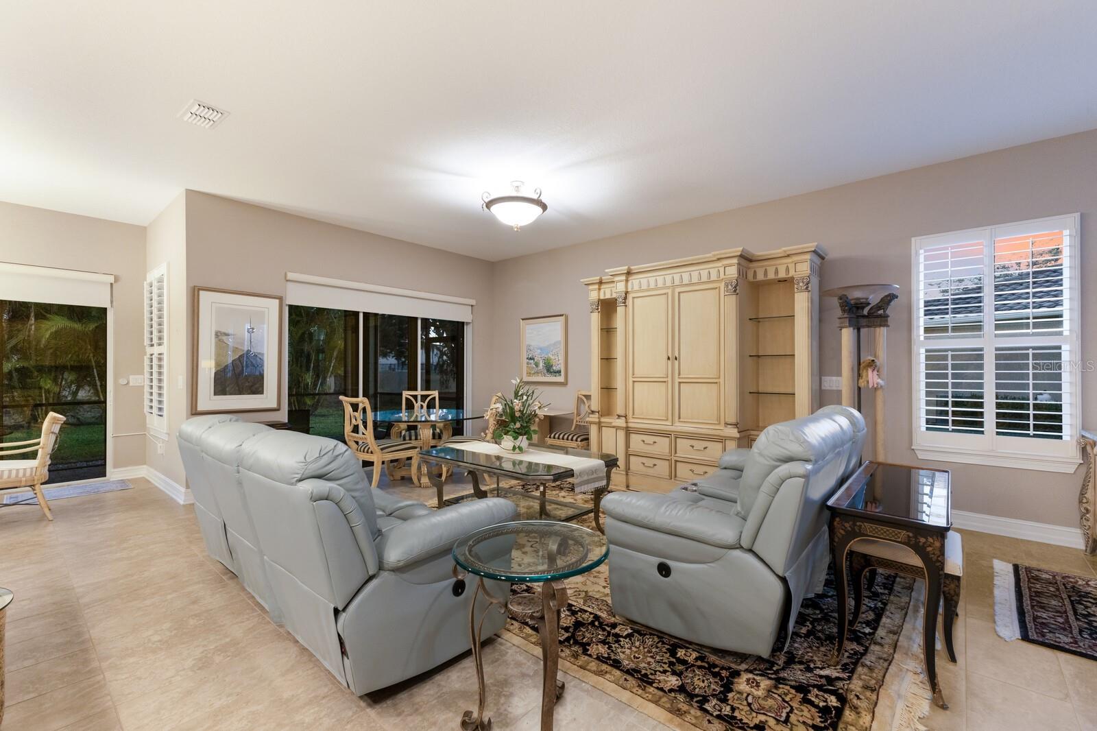 Image 10 of 73 For 13848 American Prairie Place