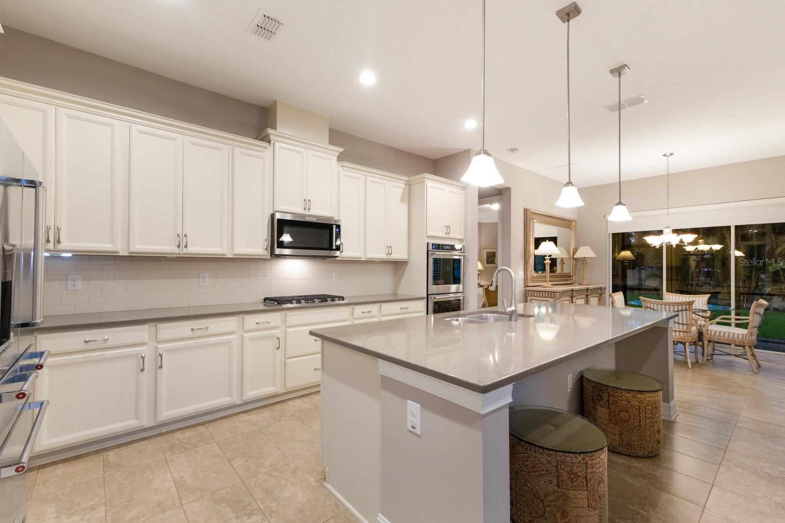 Image 13 of 73 For 13848 American Prairie Place