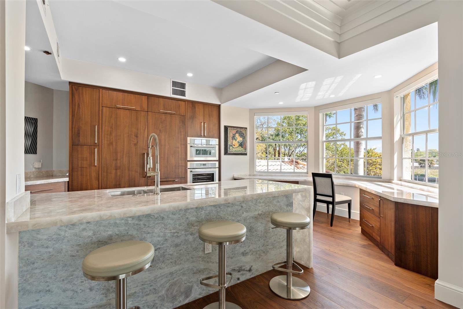 Image 12 of 63 For 5531 Cannes Cir  201