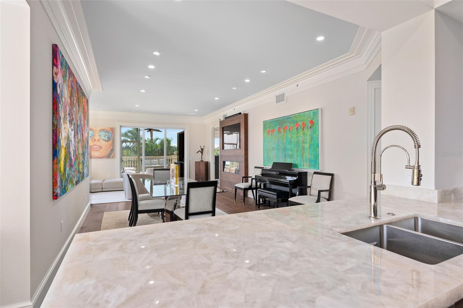 Image 18 of 63 For 5531 Cannes Cir  201