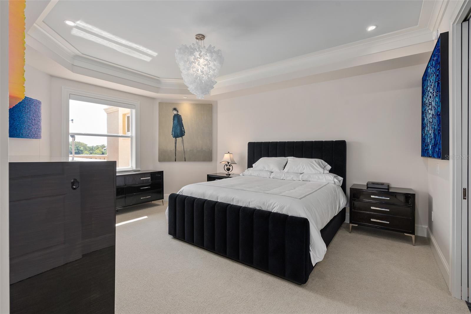 Image 19 of 63 For 5531 Cannes Cir  201