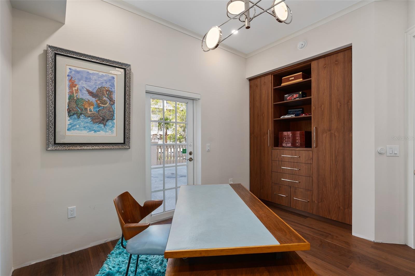 Image 33 of 63 For 5531 Cannes Cir  201