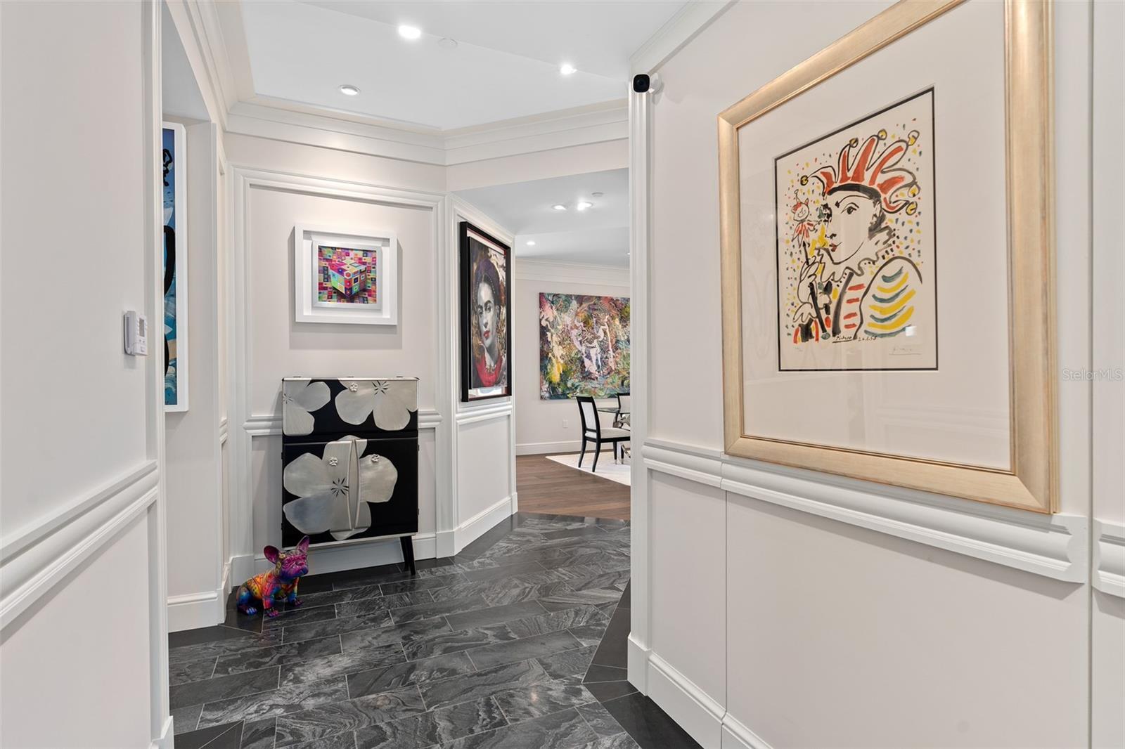 Image 4 of 63 For 5531 Cannes Cir  201