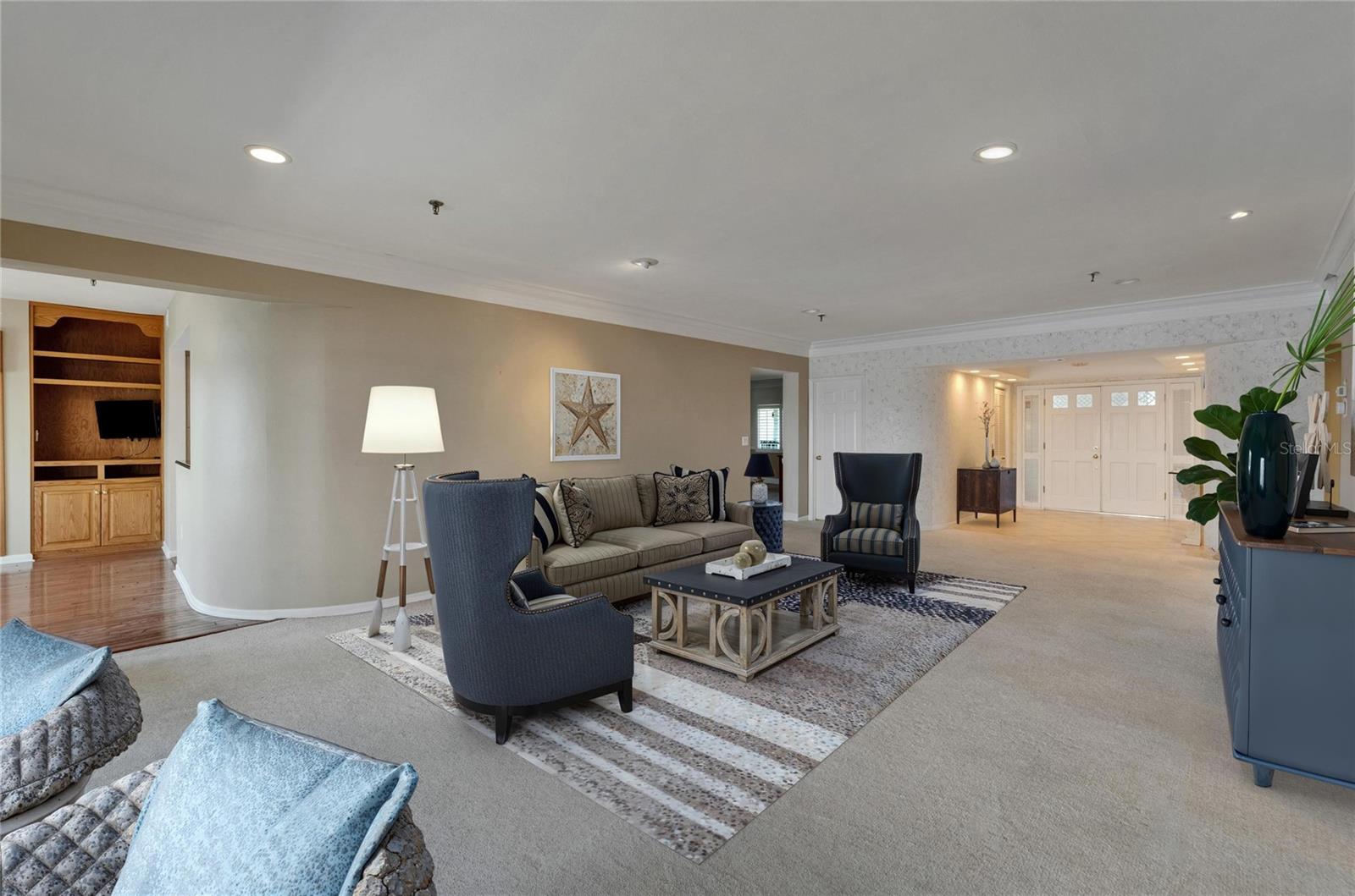 Image 11 of 81 For 3540 Gulf Of Mexico Drive 303