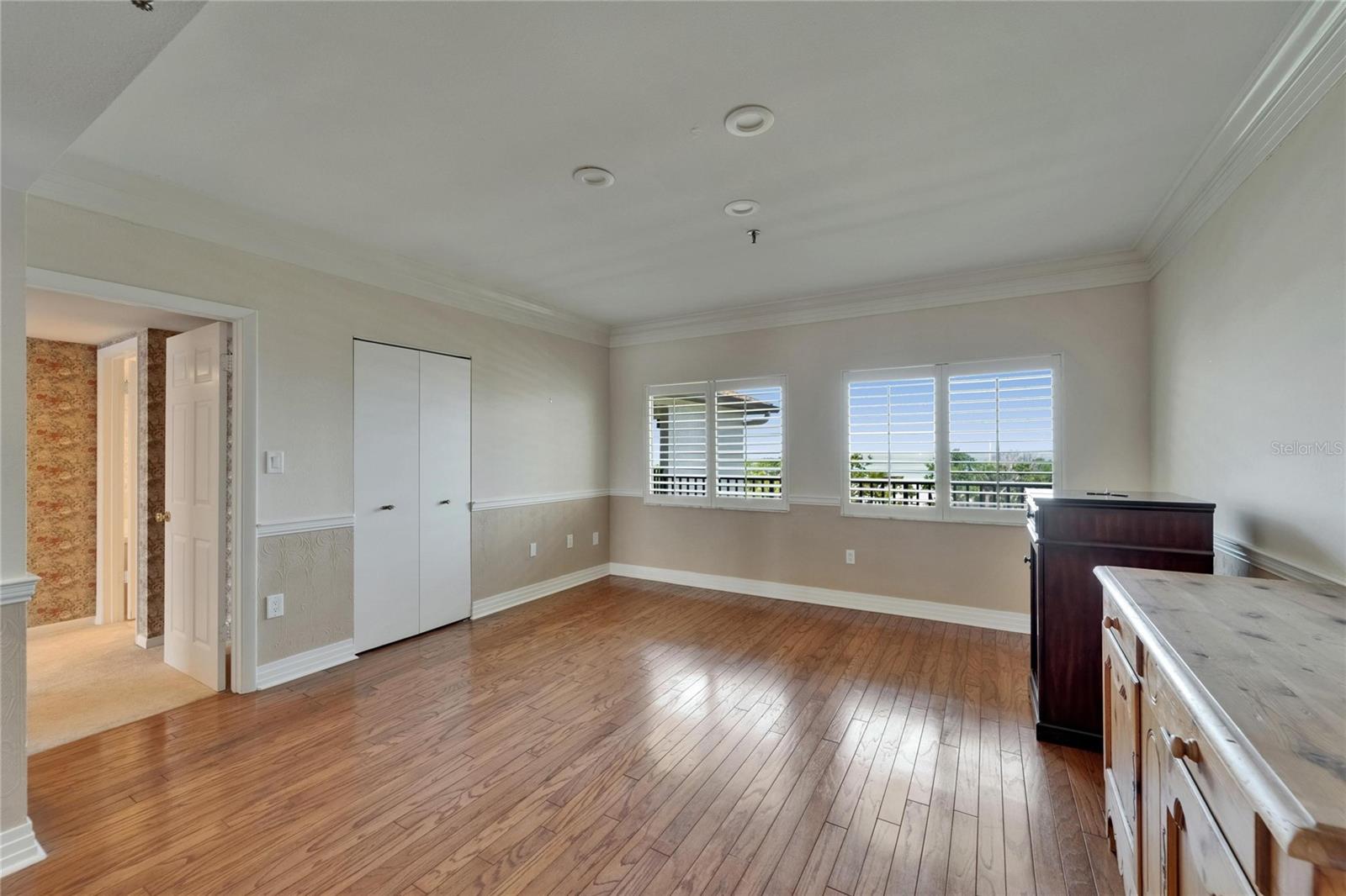 Image 30 of 81 For 3540 Gulf Of Mexico Drive 303