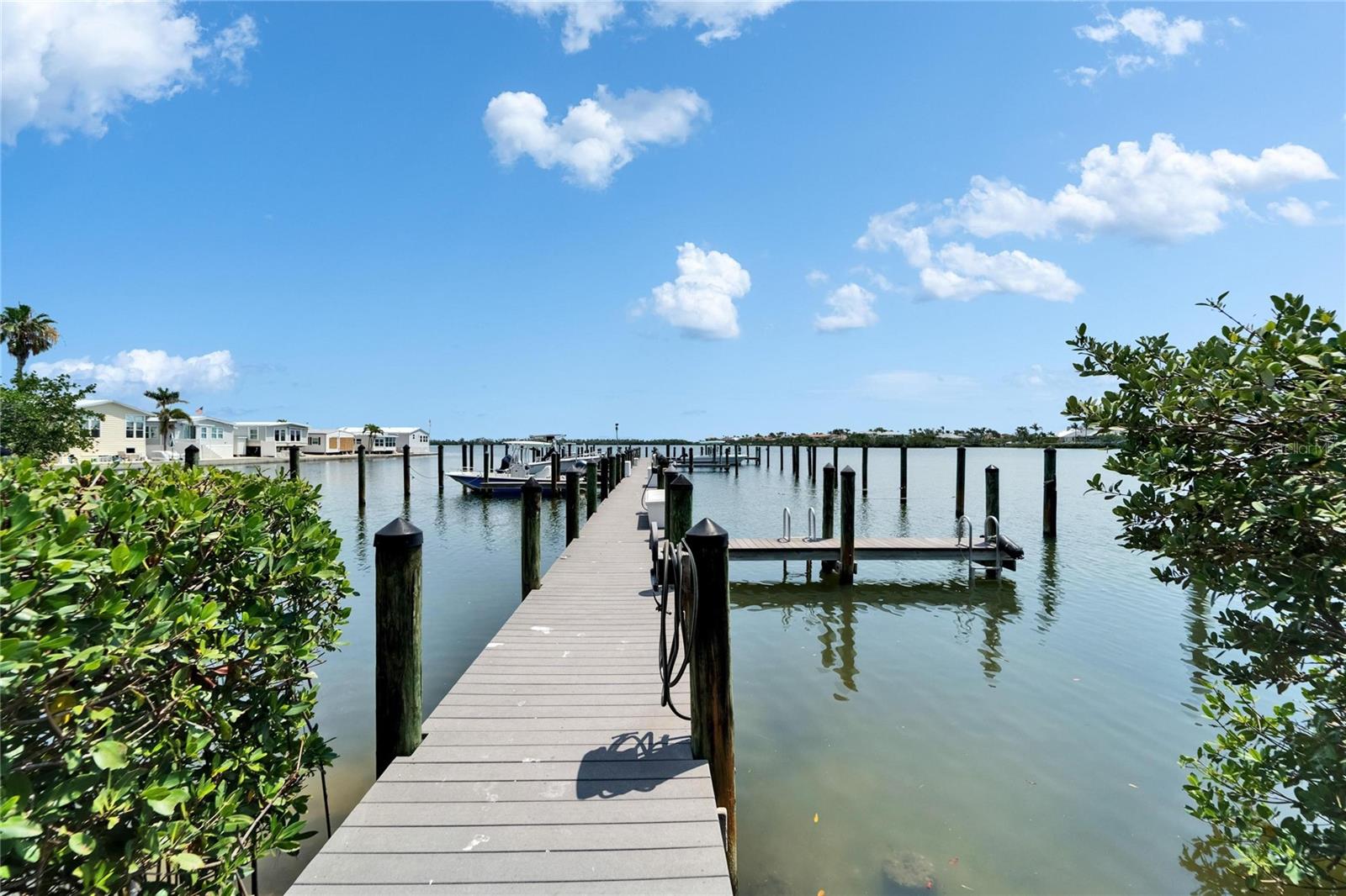 Image 4 of 81 For 3540 Gulf Of Mexico Drive 303