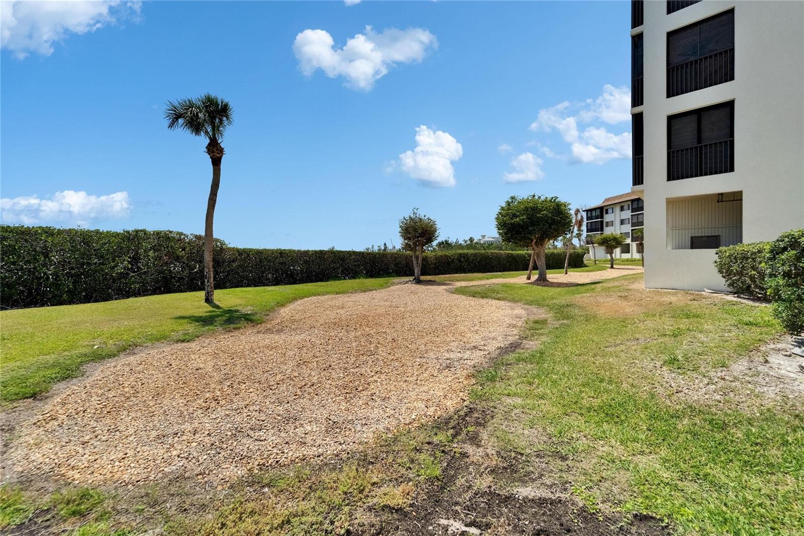 Image 65 of 81 For 3540 Gulf Of Mexico Drive 303