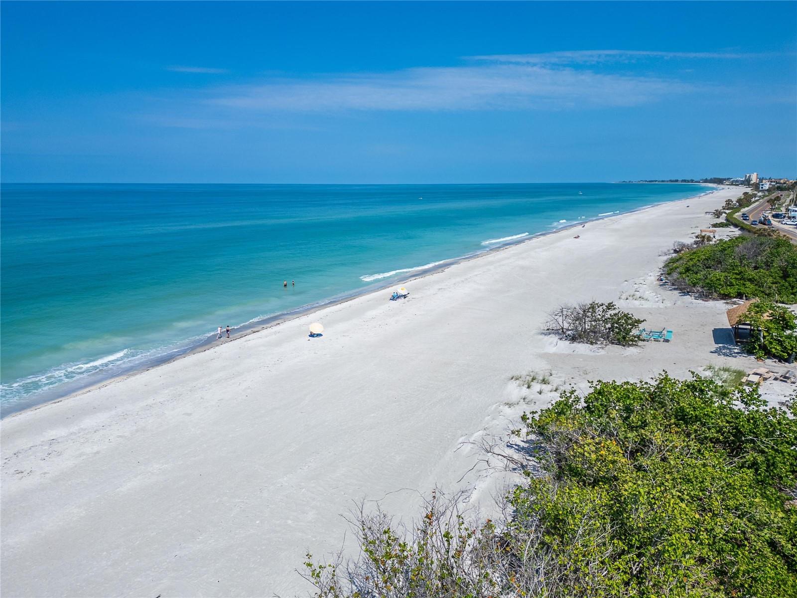 Image 79 of 81 For 3540 Gulf Of Mexico Drive 303