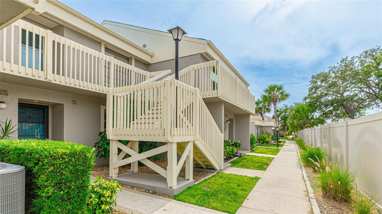 Details for 5964 7th Avenue W 5964, BRADENTON, FL 34209