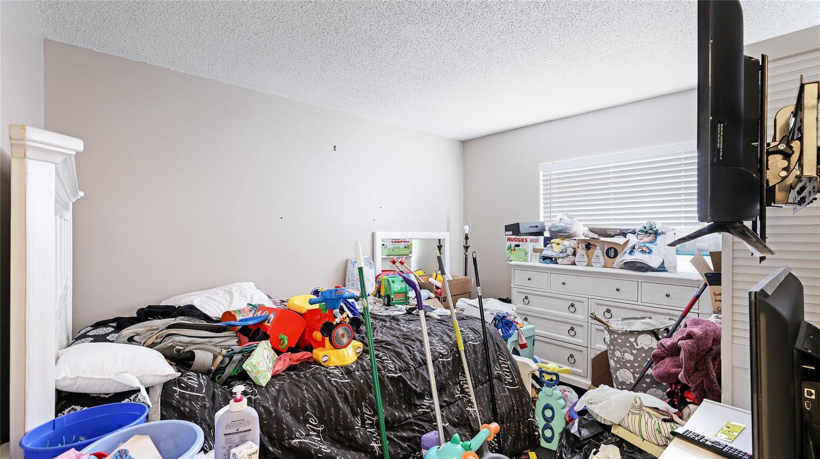 Image 19 of 20 For 5964 7th Avenue W 5964