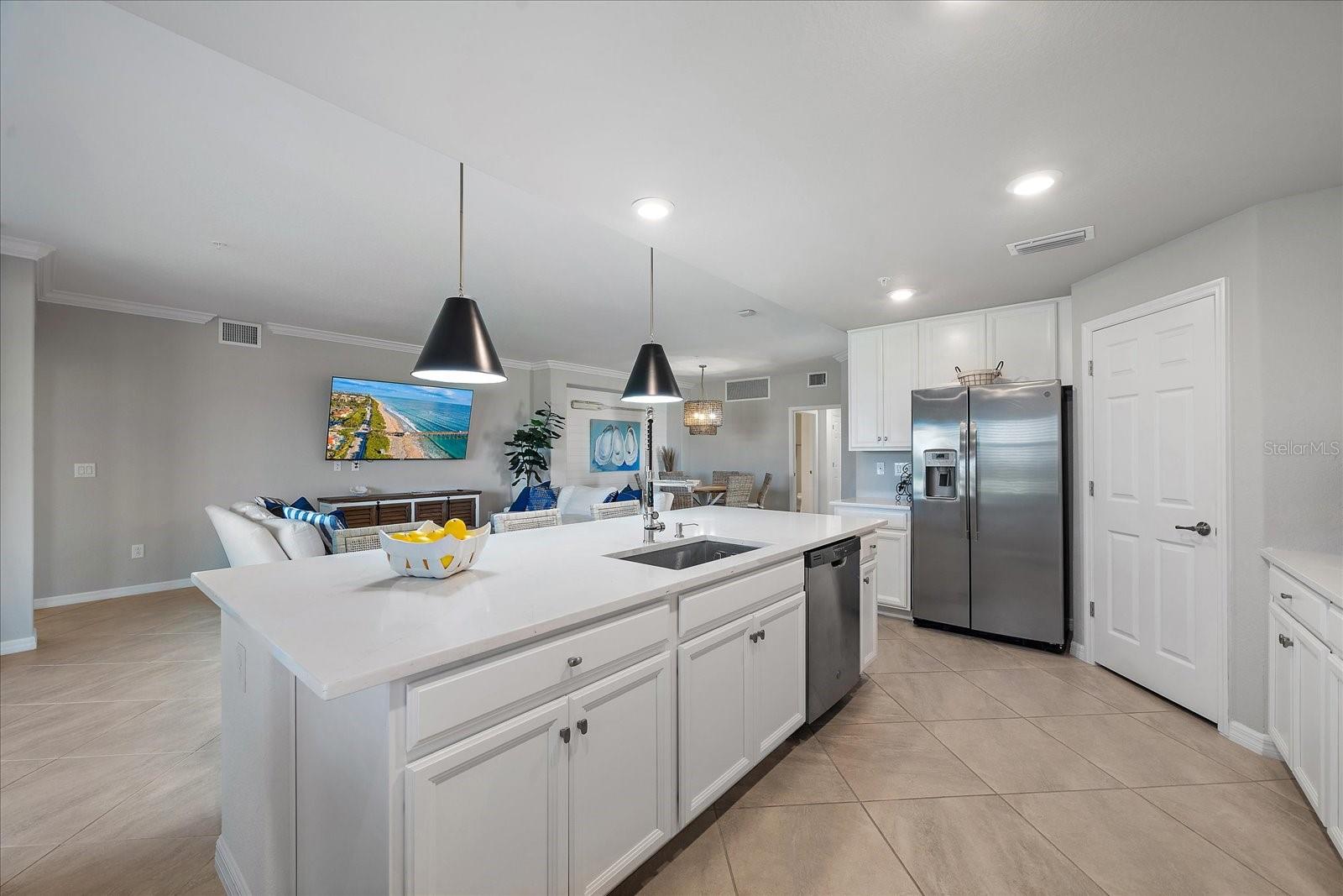 Image 11 of 73 For 18113 Gawthrop Drive  101