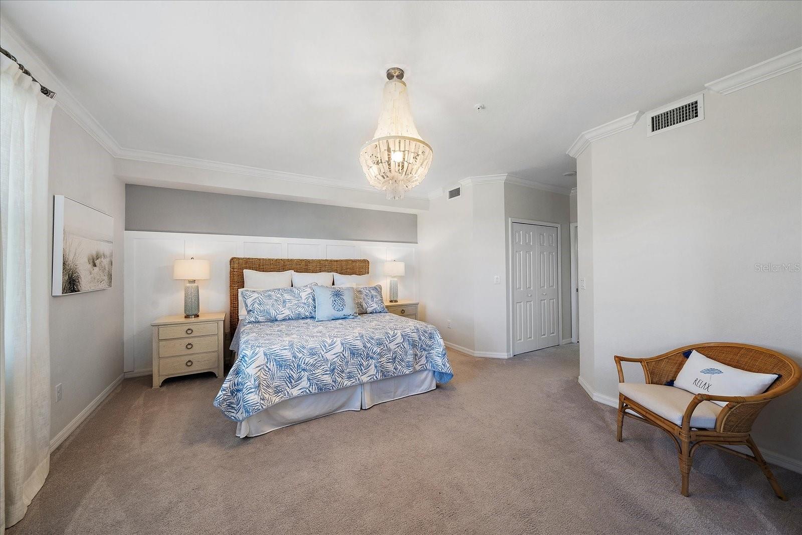 Image 18 of 73 For 18113 Gawthrop Drive  101