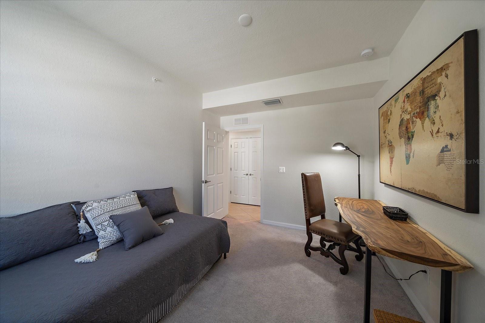Image 25 of 73 For 18113 Gawthrop Drive  101