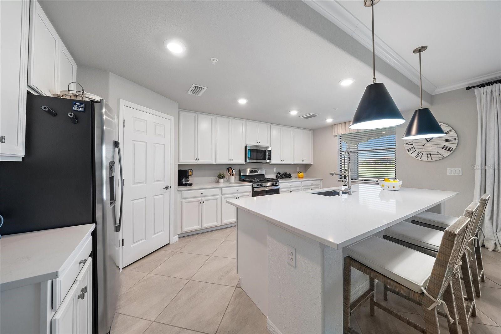 Image 8 of 73 For 18113 Gawthrop Drive  101