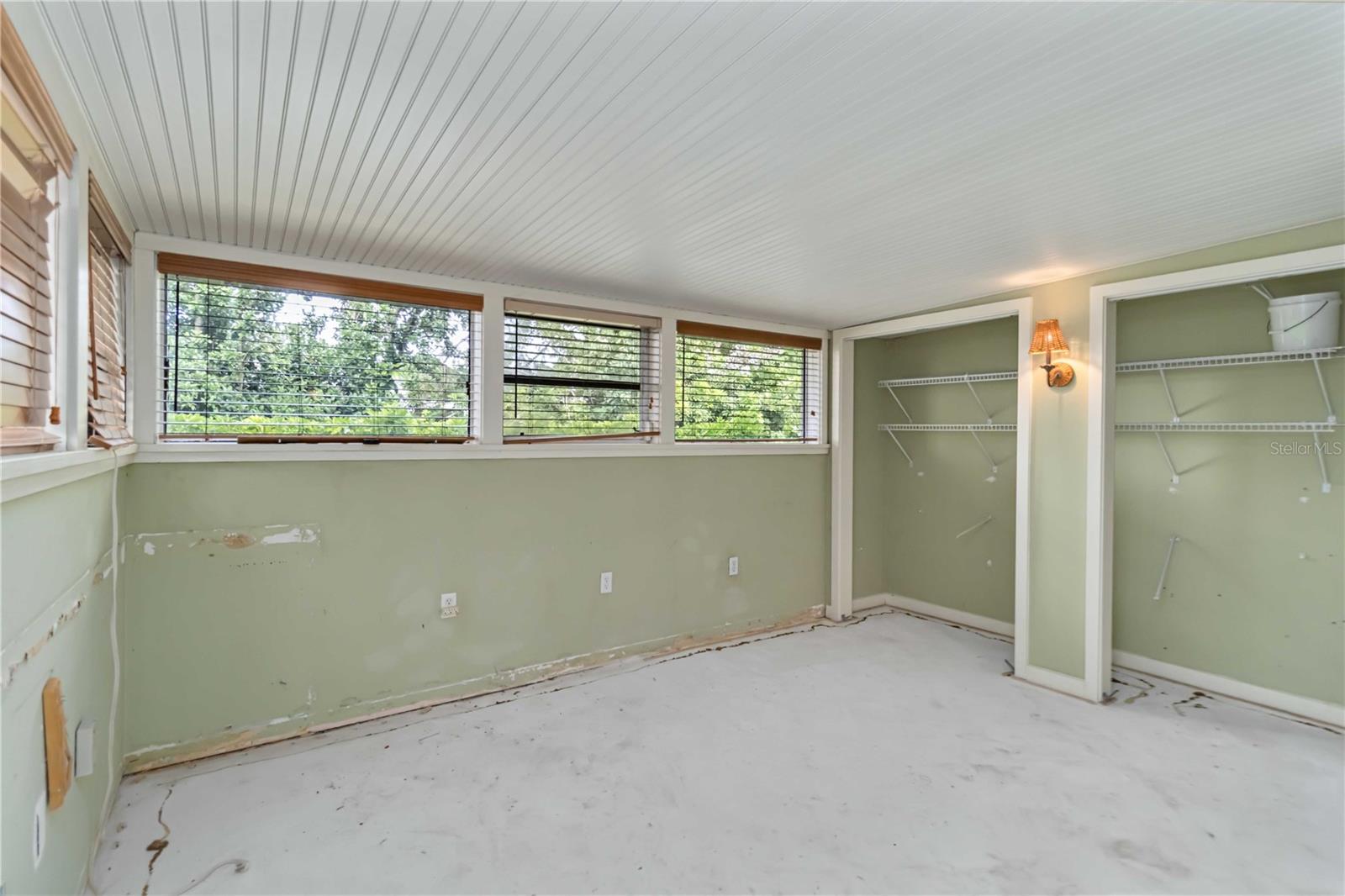 Image 18 of 29 For 6203 Courtside Drive 21