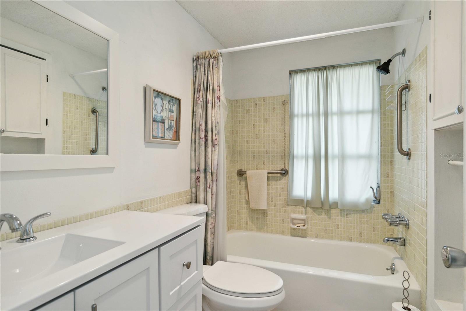 Image 13 of 30 For 577 Circlewood Drive X7