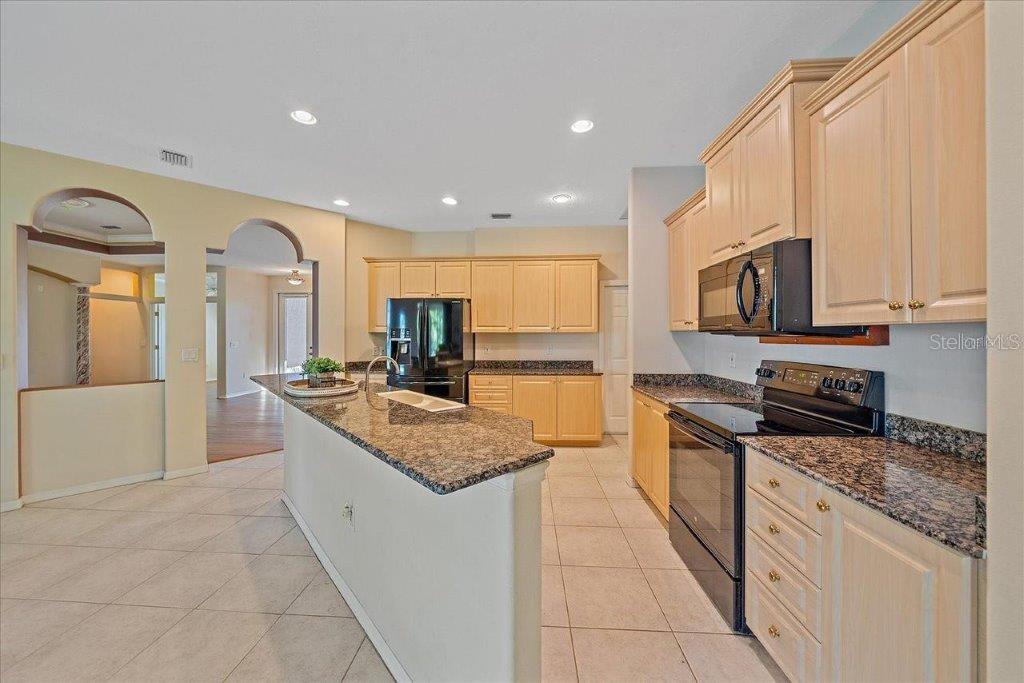 Image 13 of 51 For 4978 Cedar Oak Way