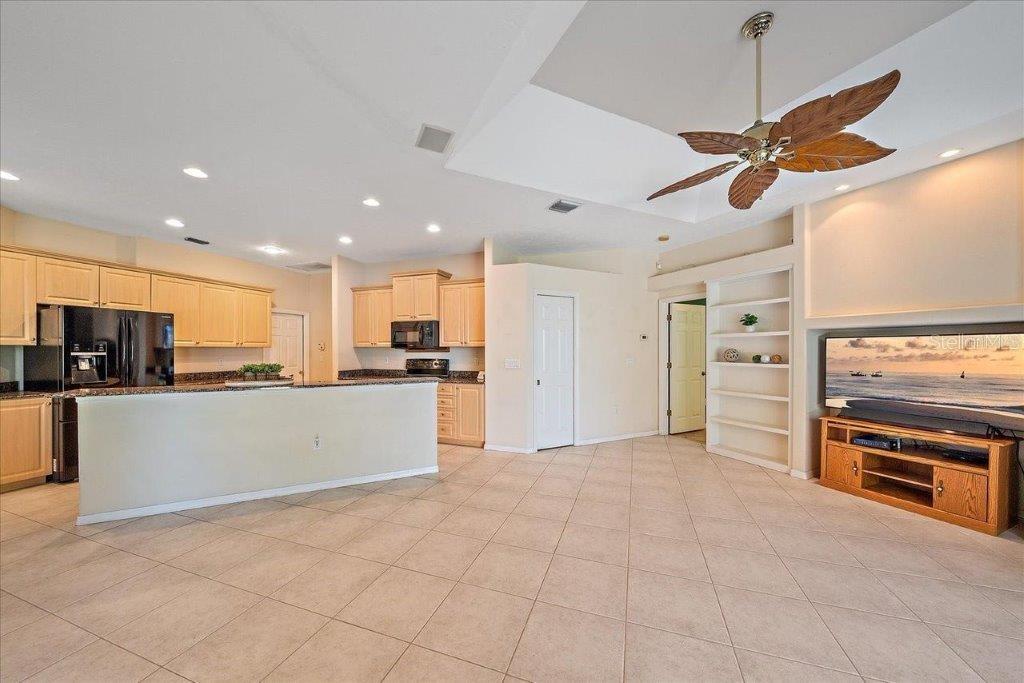 Image 15 of 51 For 4978 Cedar Oak Way