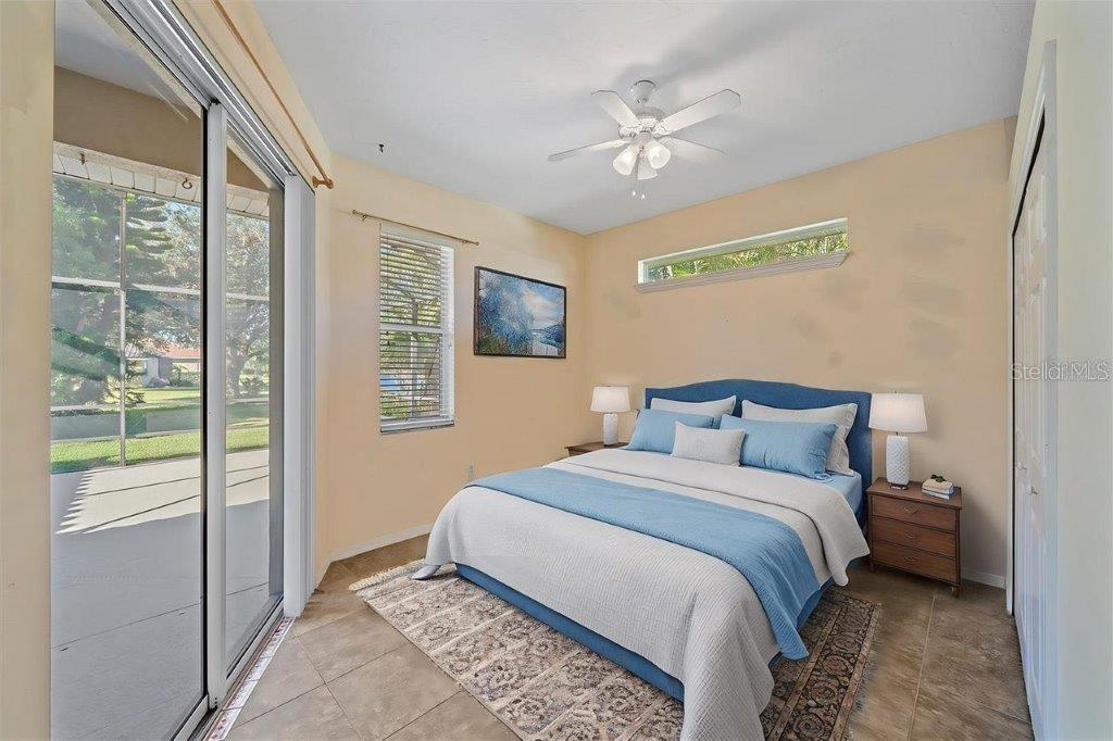 Image 34 of 51 For 4978 Cedar Oak Way