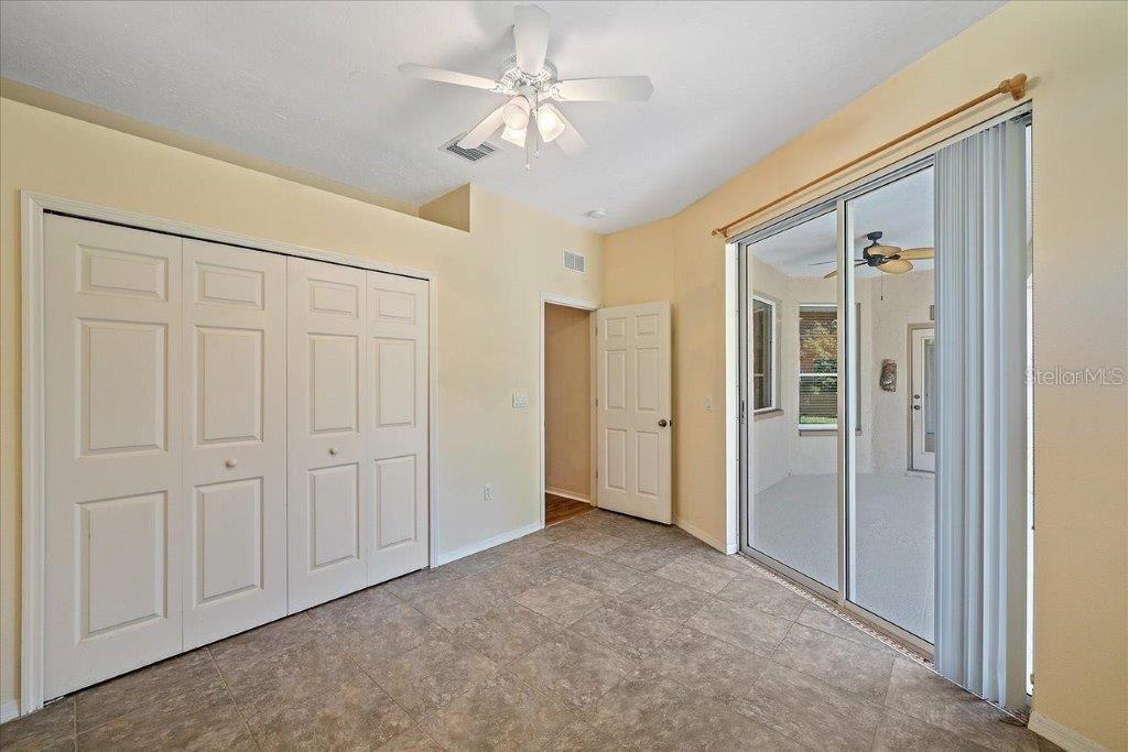 Image 35 of 51 For 4978 Cedar Oak Way