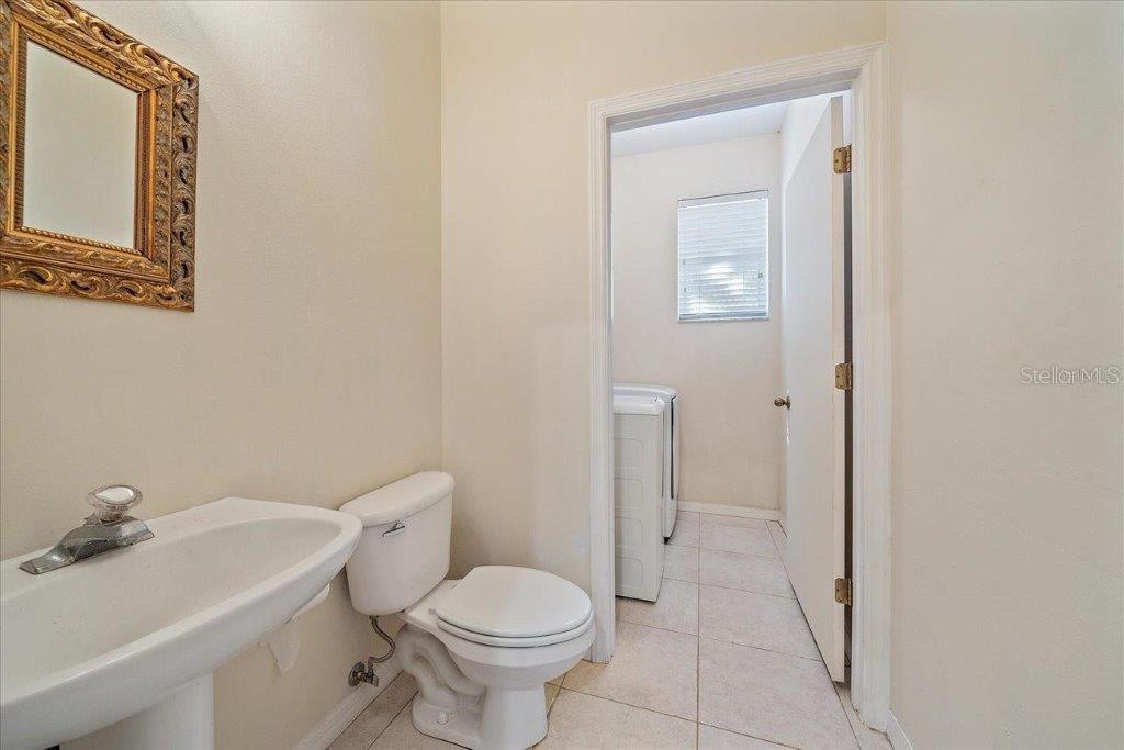 Image 37 of 51 For 4978 Cedar Oak Way