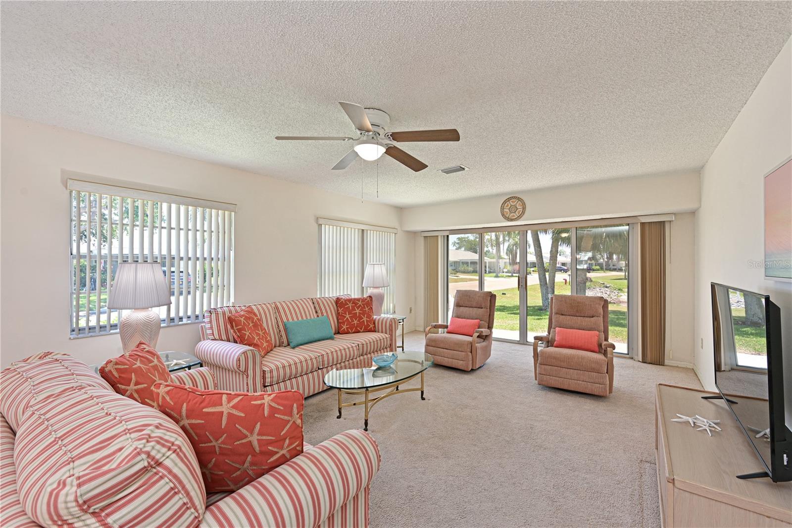 Image 15 of 81 For 4726 Potomac Circle