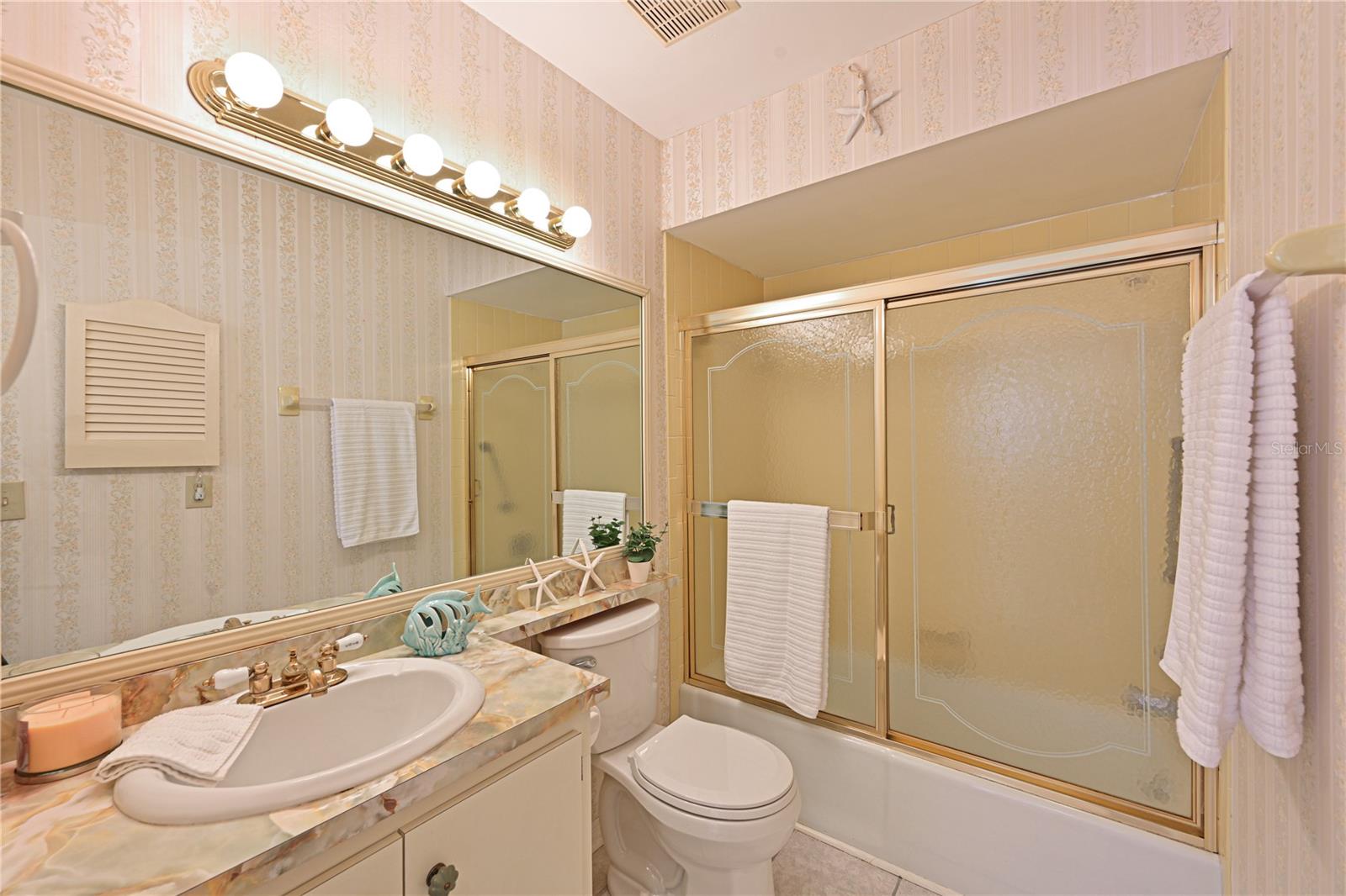 Image 23 of 81 For 4726 Potomac Circle