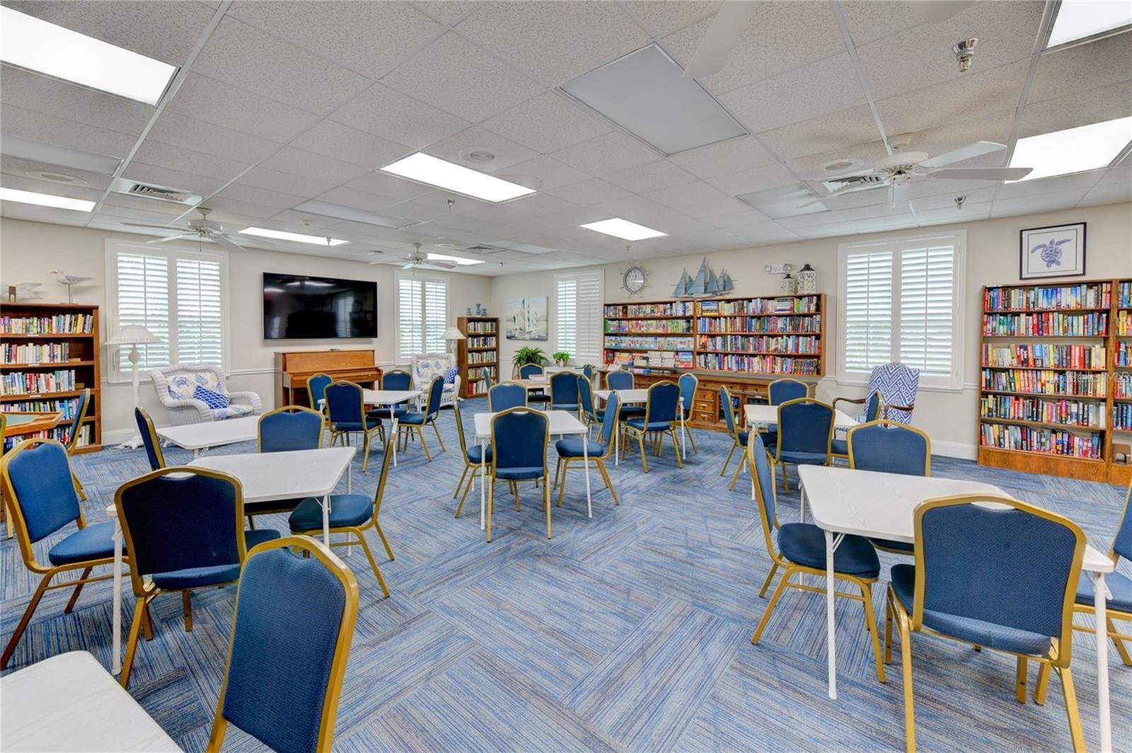 Image 38 of 81 For 4726 Potomac Circle