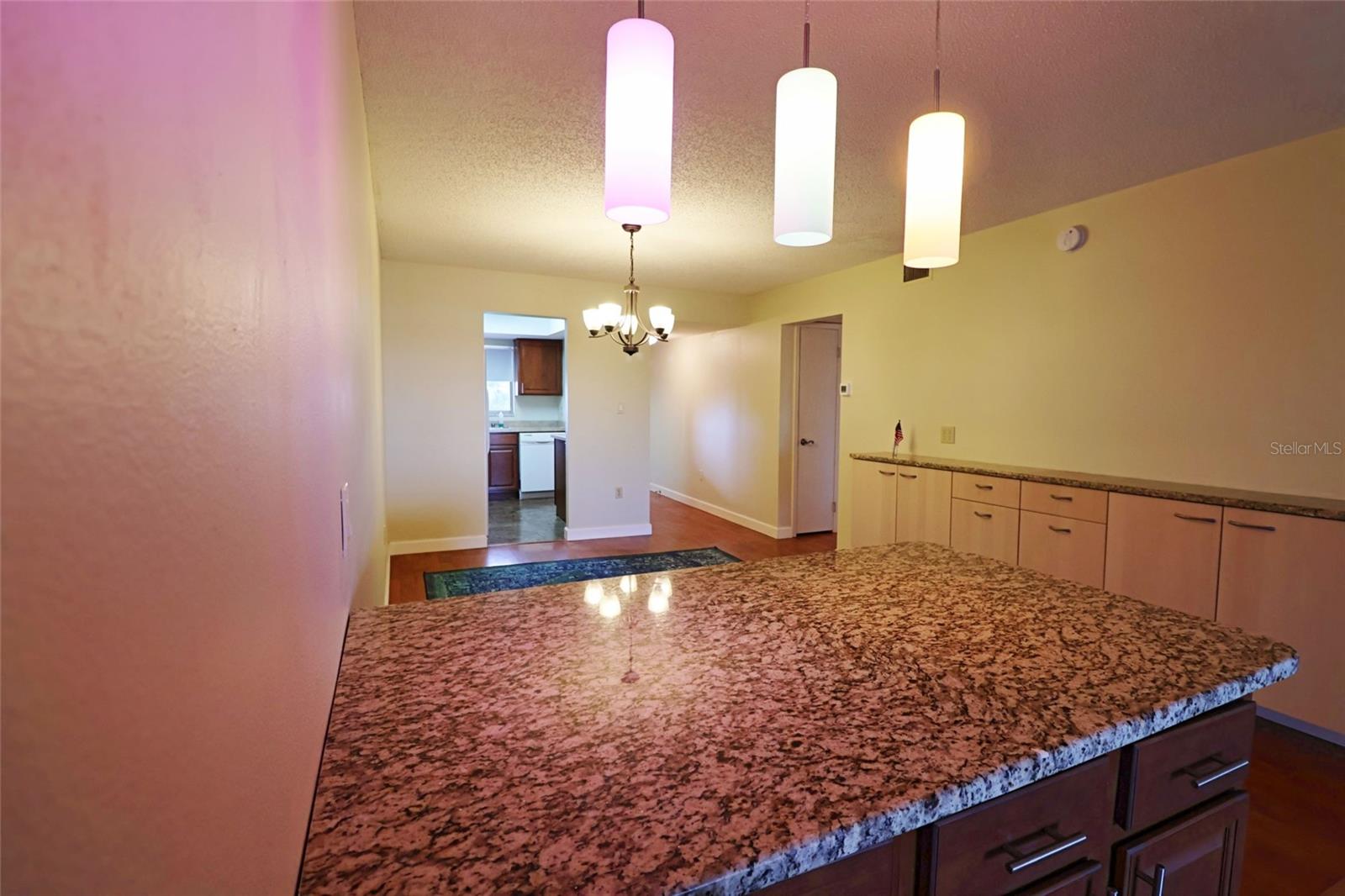Image 5 of 14 For 4199 Heron Way 411