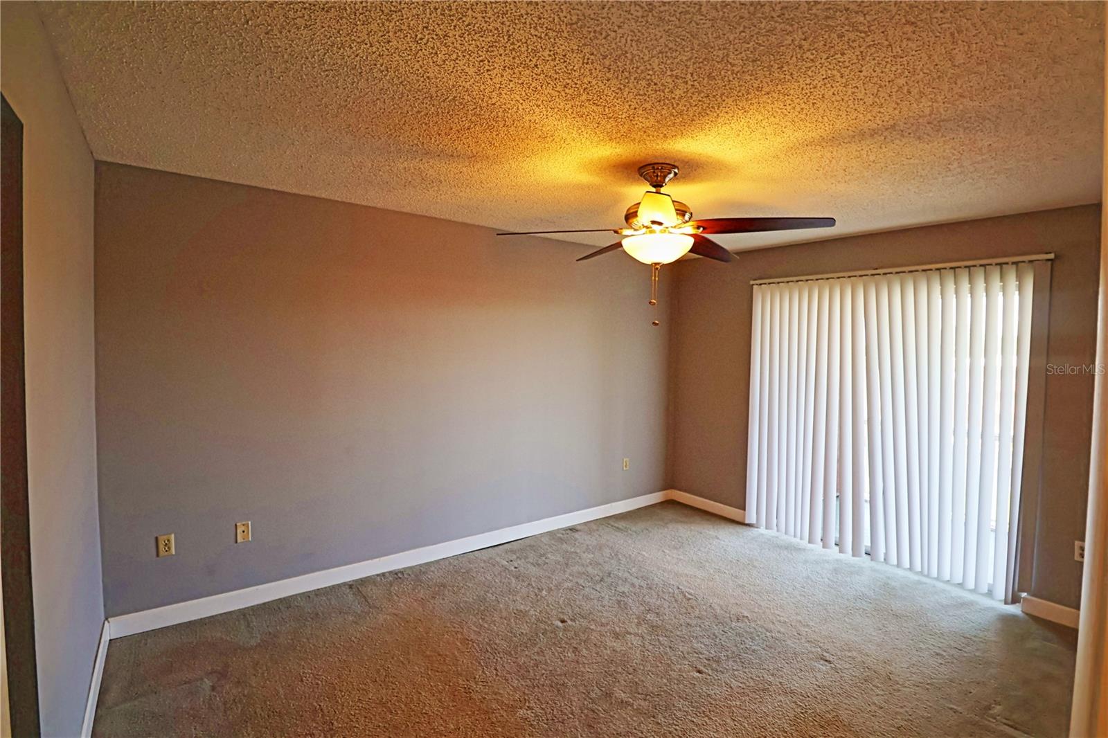 Image 7 of 14 For 4199 Heron Way 411