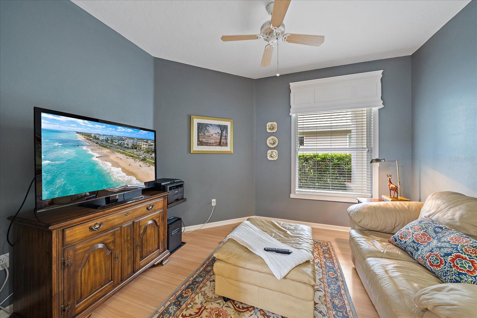 Image 16 of 37 For 7821 Troon Court