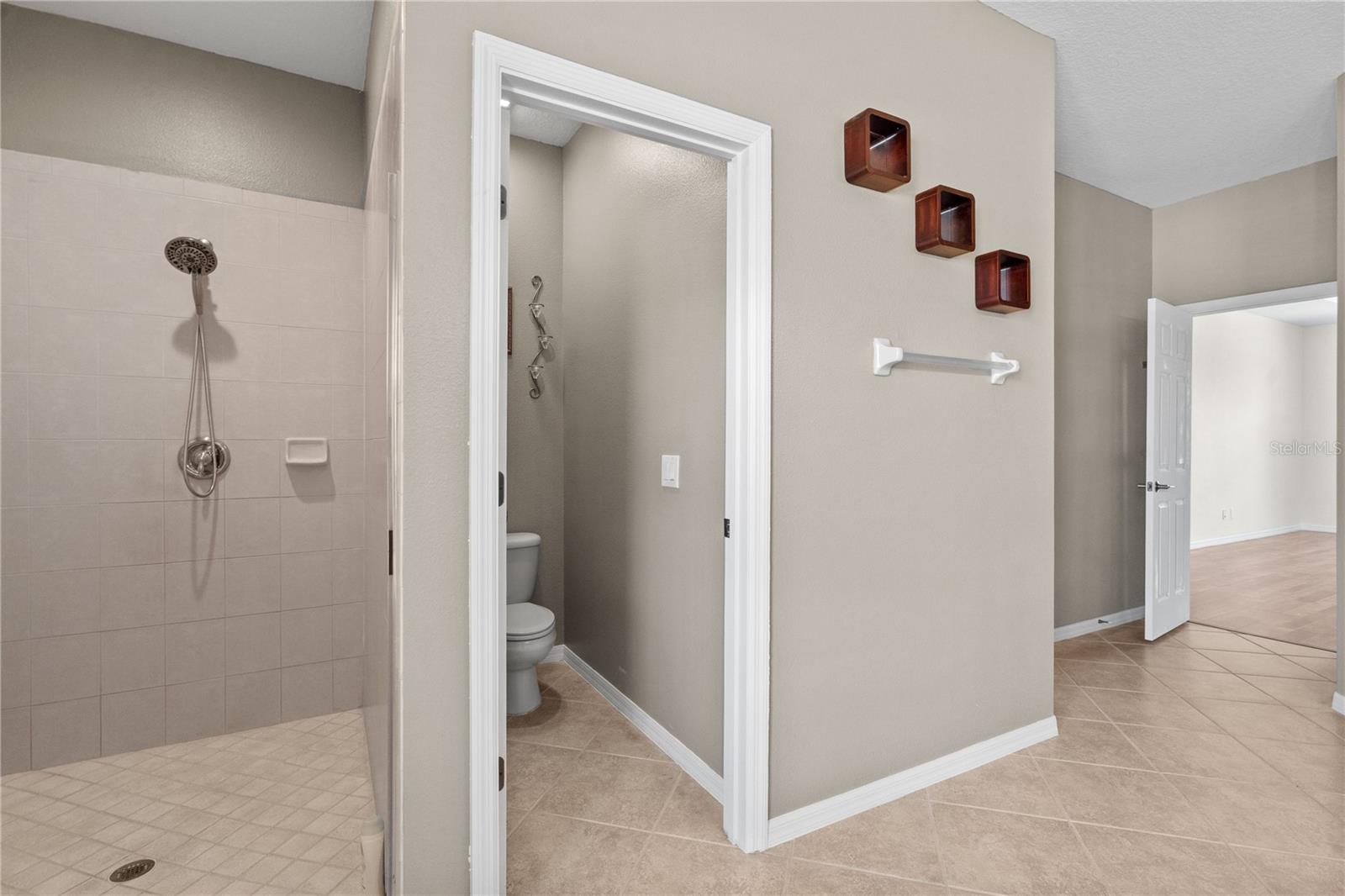 Image 20 of 38 For 7626 Double Pine Drive