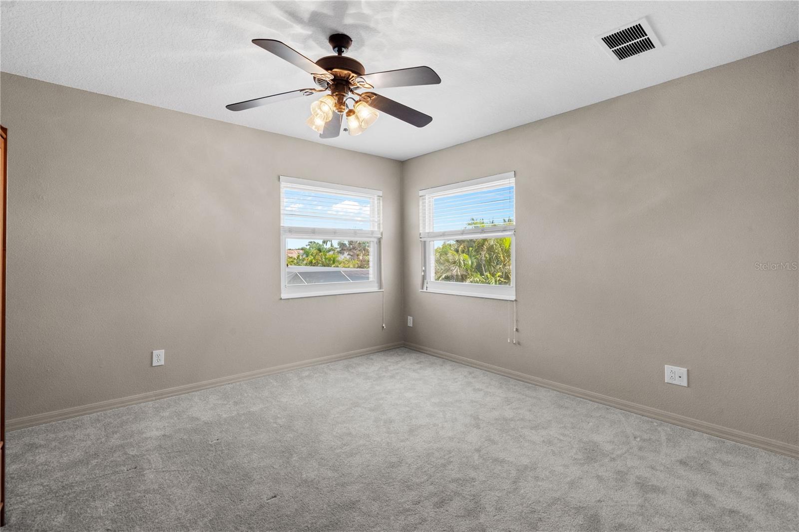 Image 27 of 38 For 7626 Double Pine Drive