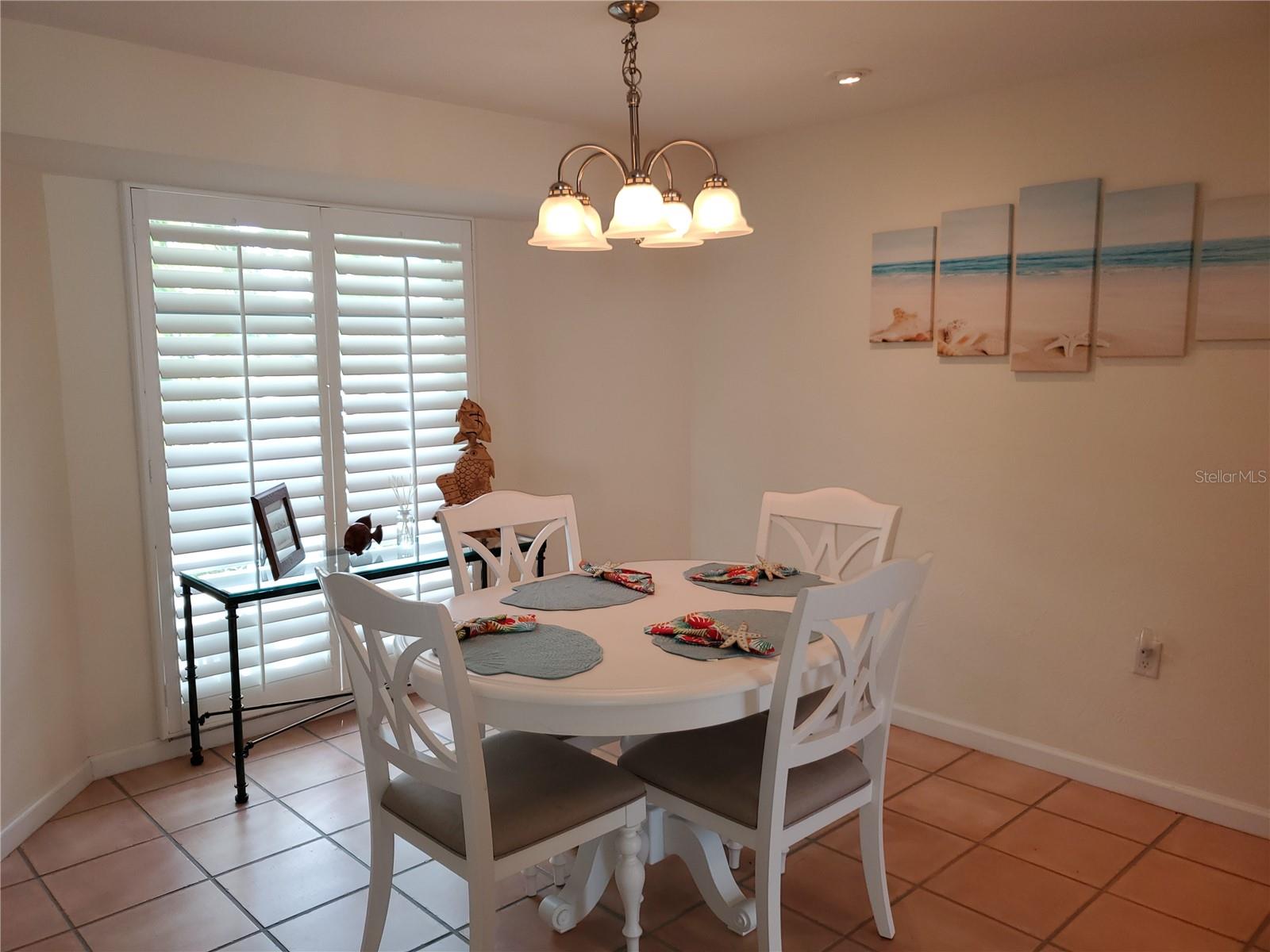 Image 13 of 27 For 2745 Cardwell Way