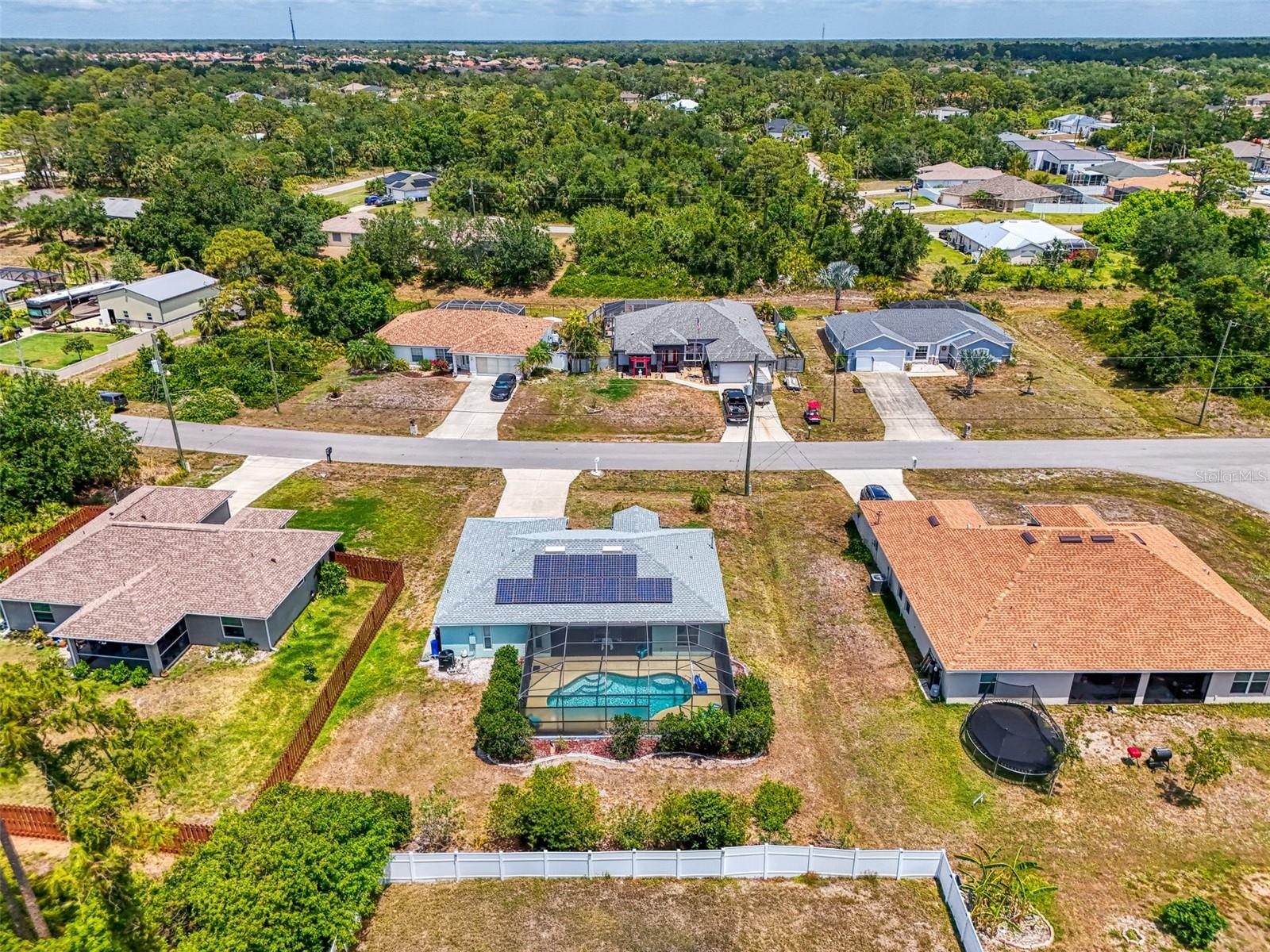 Image 42 of 48 For 2759 Starview Avenue