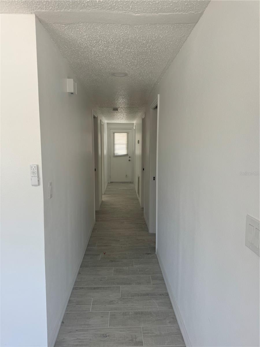 Listing photo id 3 for 406 71st Street B