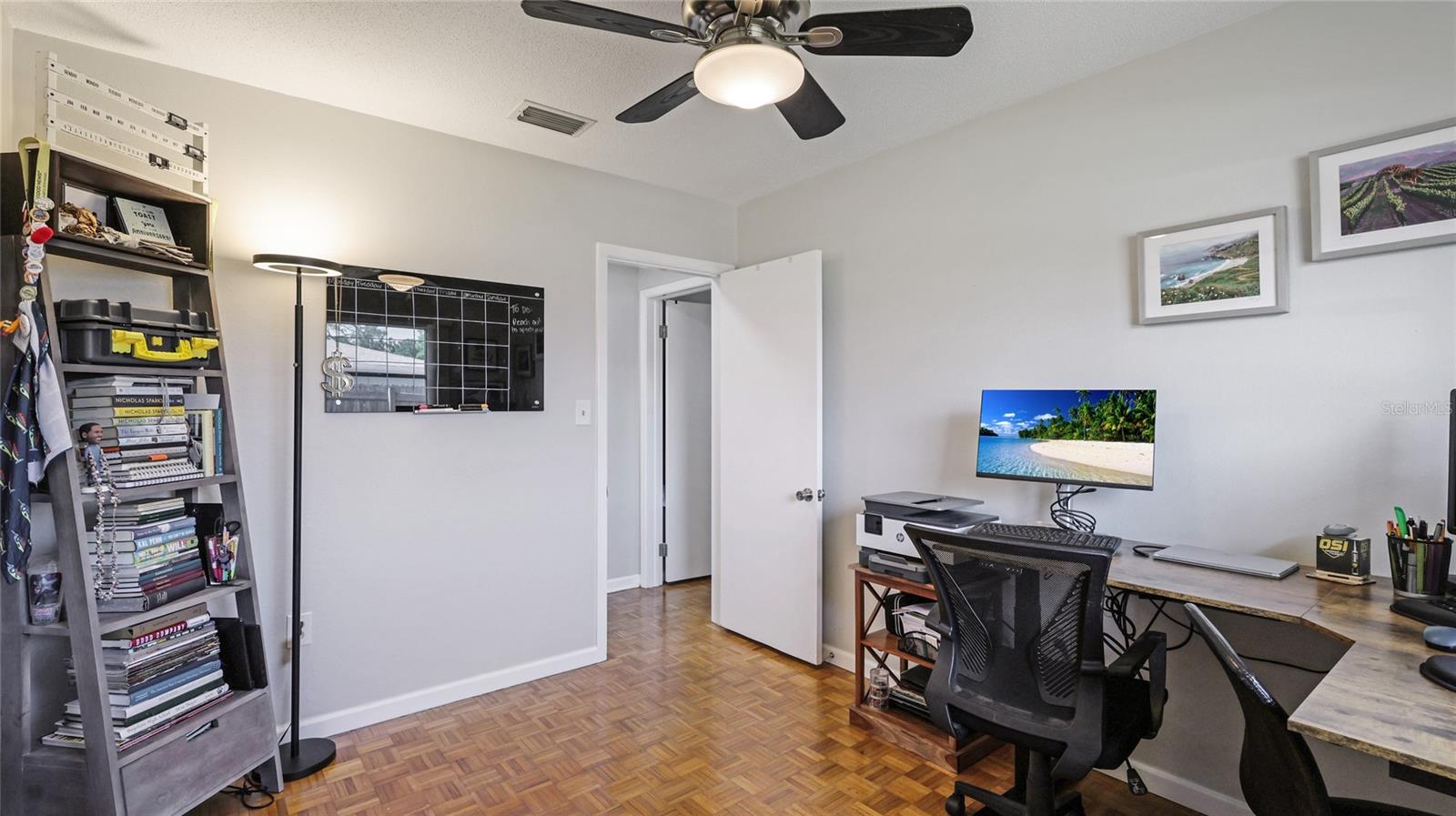 Image 23 of 62 For 5706 10th Avenue Dr W