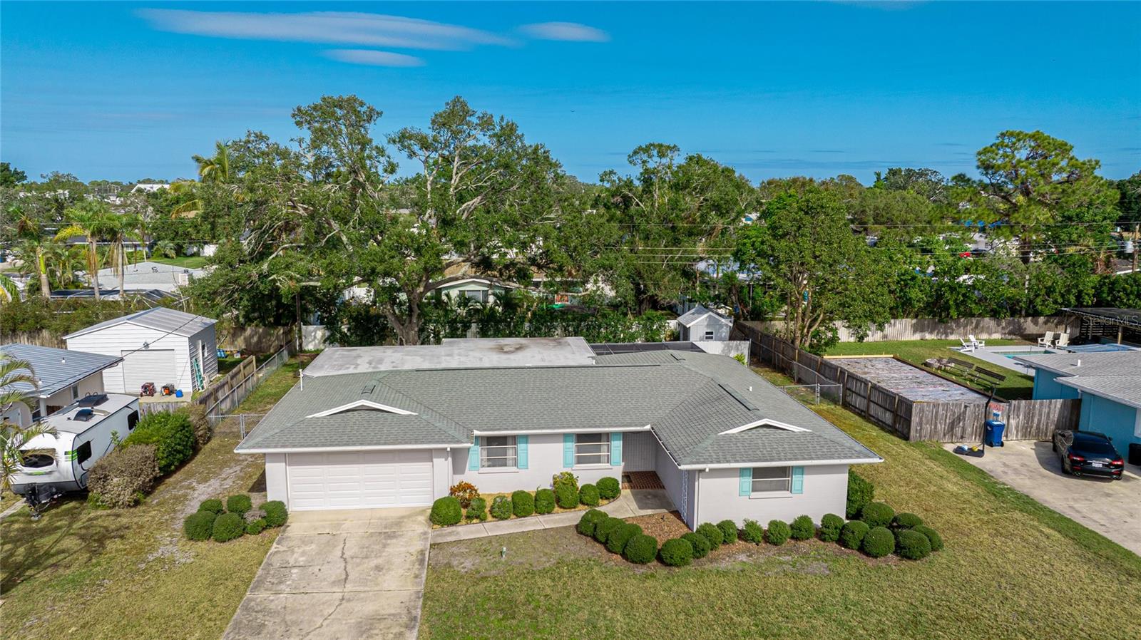 Image 3 of 16 For 5706 10th Avenue Dr W