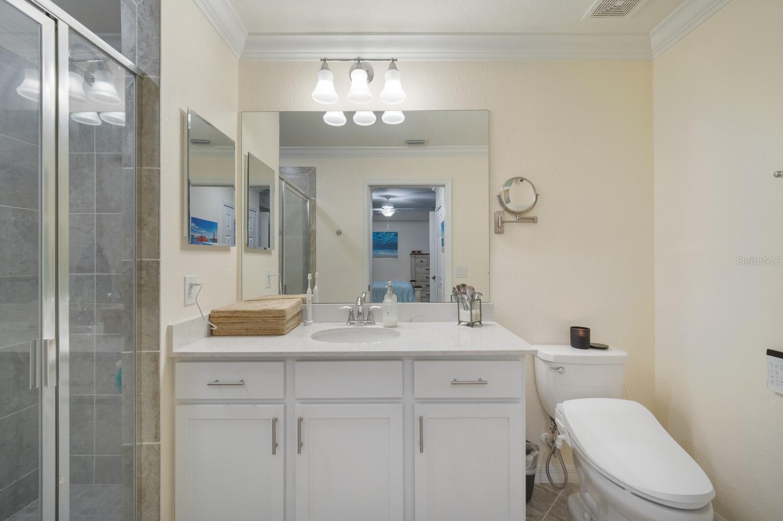 Listing photo id 22 for 910 Tidewater Shores Loop 103