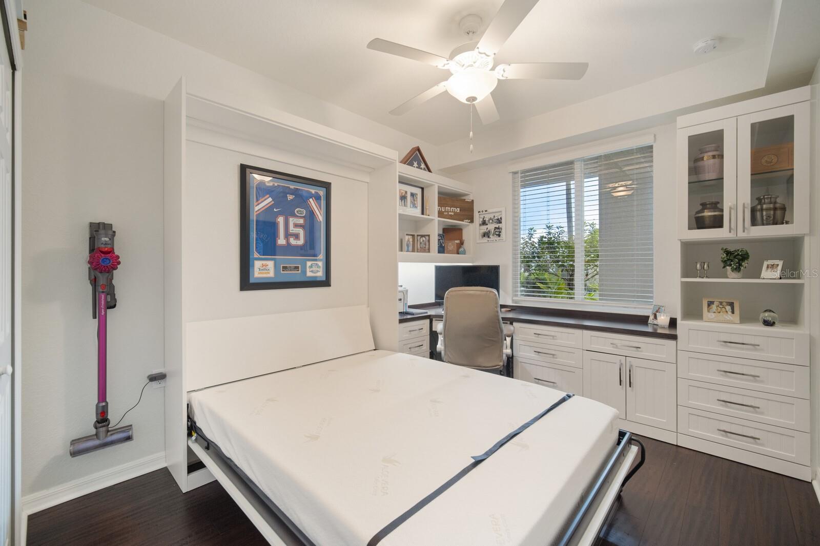 Listing photo id 24 for 910 Tidewater Shores Loop 103