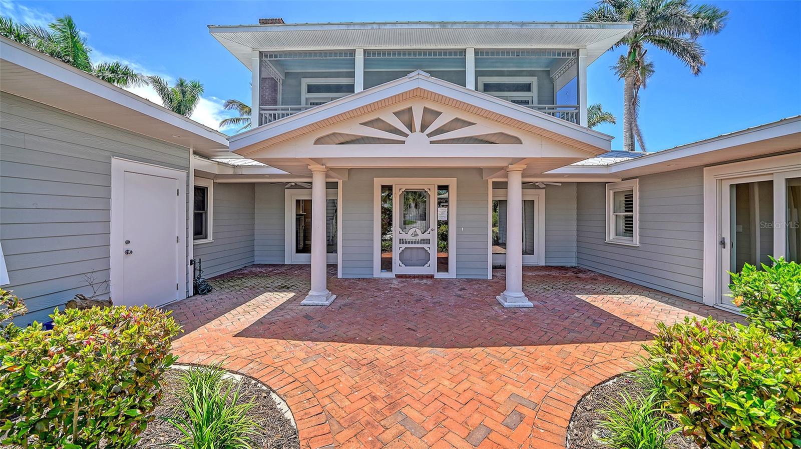 Image 2 of 100 For 878 Freeling Drive