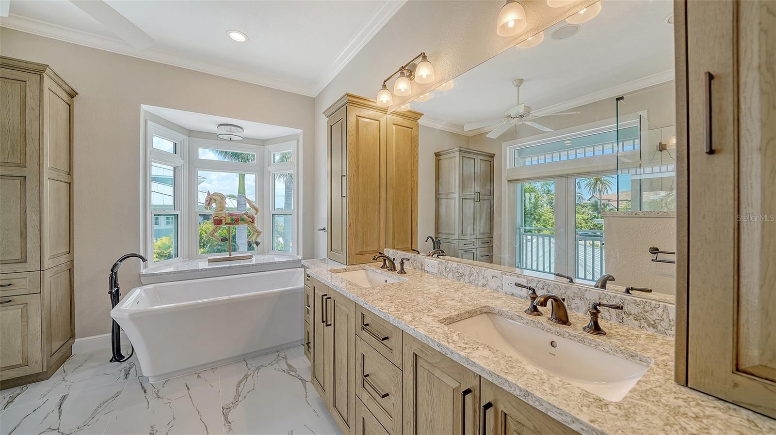 Image 33 of 100 For 878 Freeling Drive