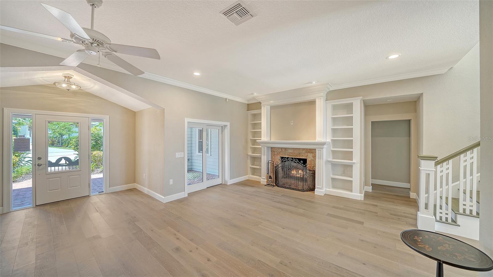 Image 7 of 100 For 878 Freeling Drive