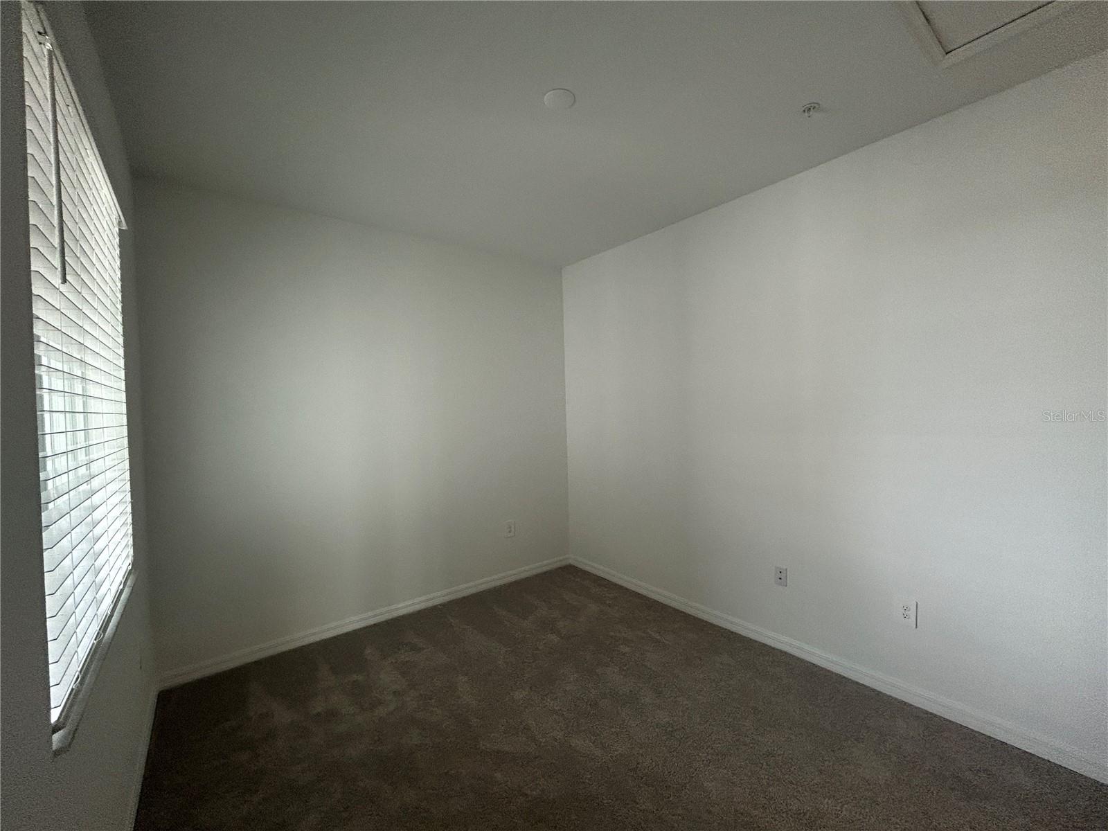 Image 15 of 28 For 17565 Opal Sand Drive 401