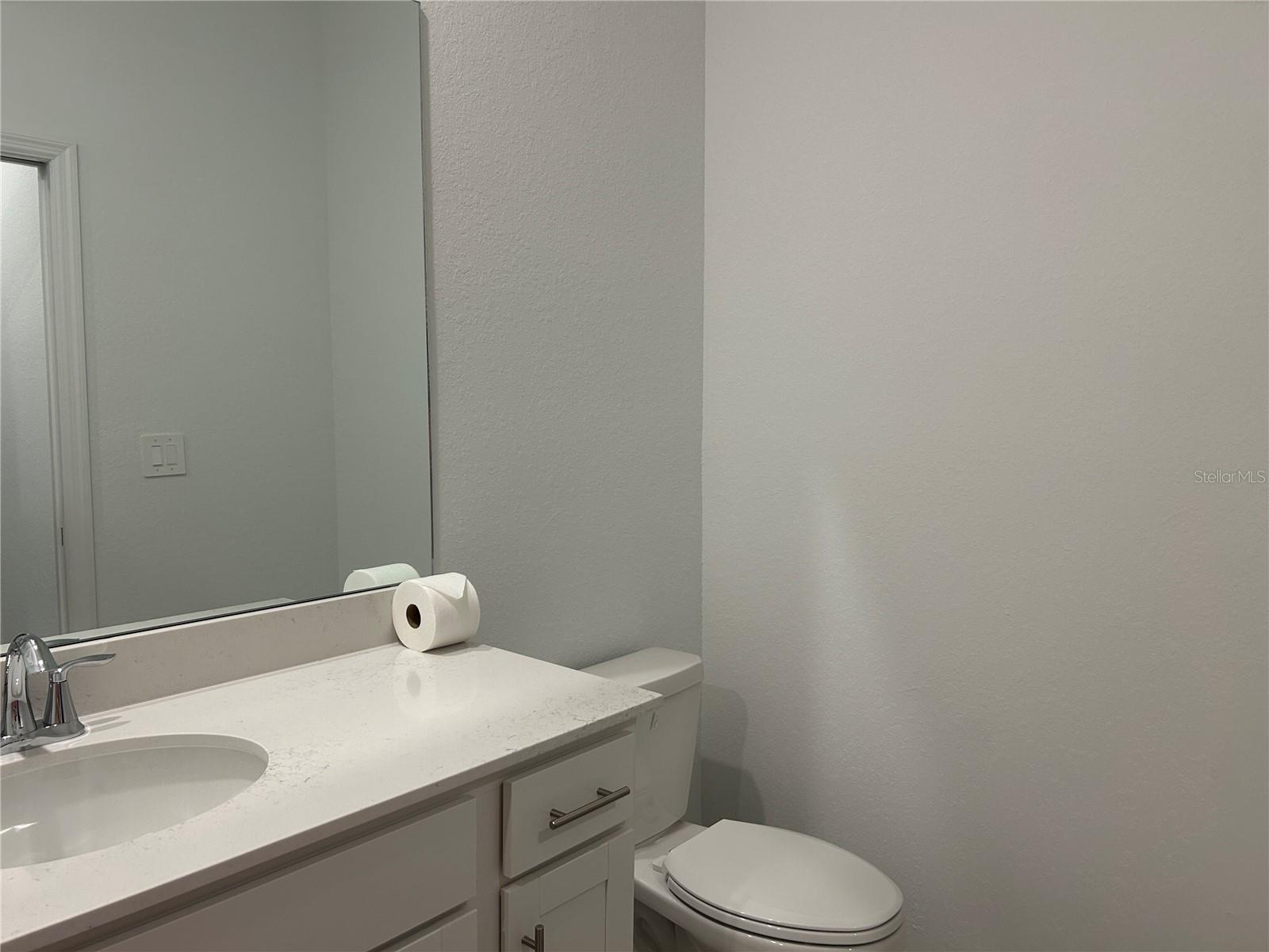 Image 20 of 28 For 17565 Opal Sand Drive 401